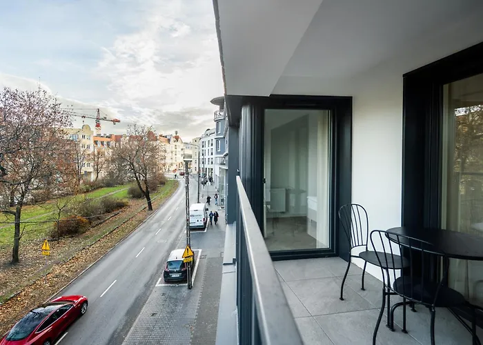 Rentplanet - Baranczaka * Poznań